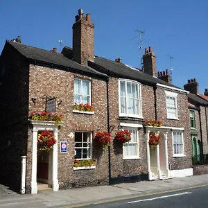 Guest house Monkgate ***
